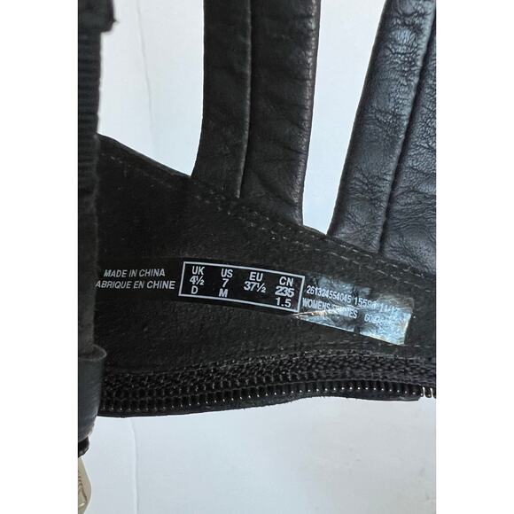 Collection by Clarks Mena Silk Black Leather Ultimate Strappy Comfort Sandals 7M - Picture 9 of 10